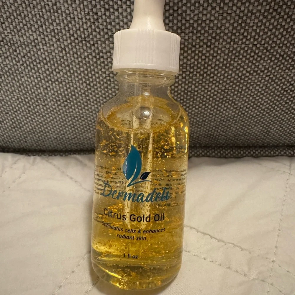Dermadeli Citrus Gold Oil - Picture 2 of 2